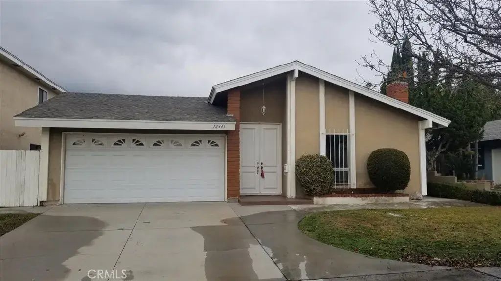12341 Carnaby Street, Cerritos