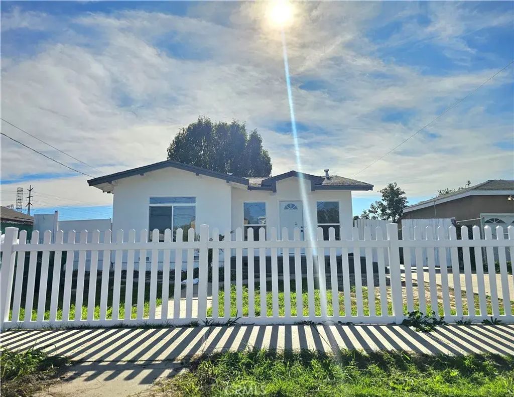 1924 W Arlington, Long Beach