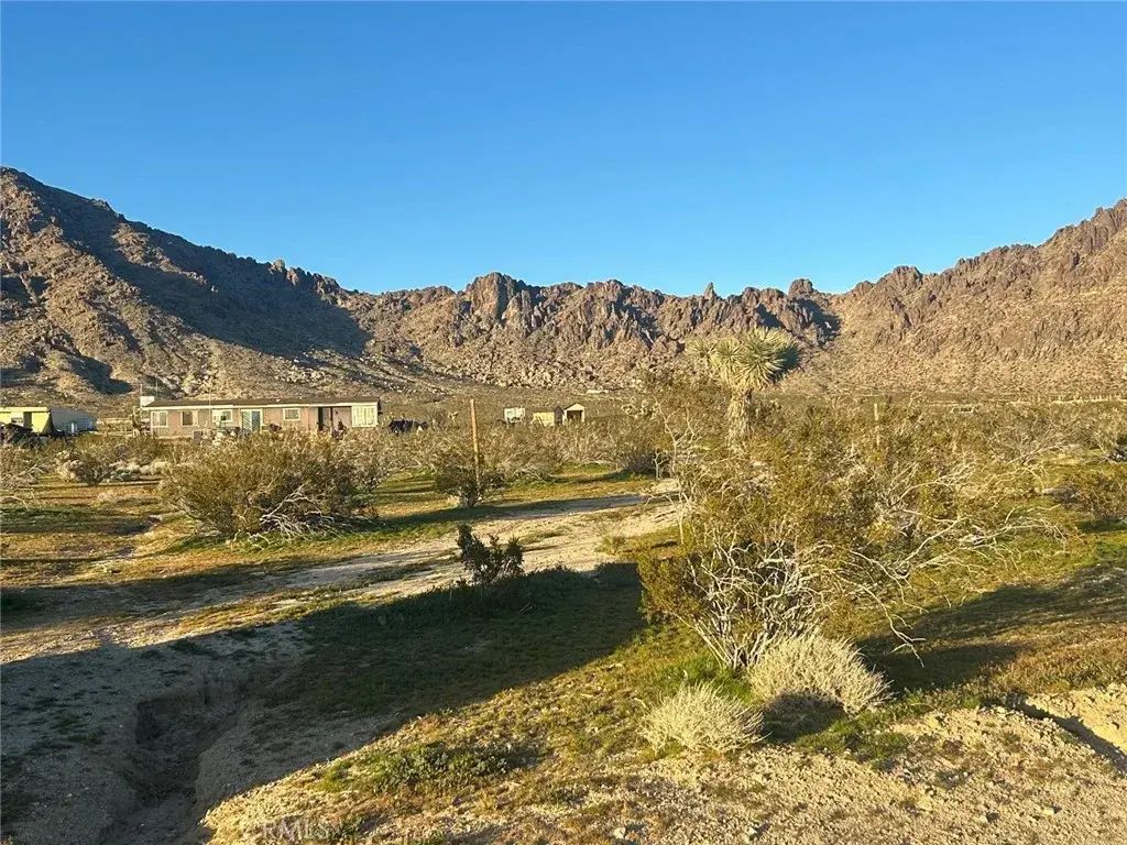 30002 Pipeline, Lucerne Valley
