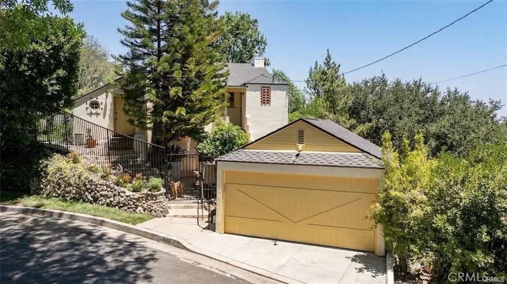 15113 Encanto Drive, Sherman Oaks