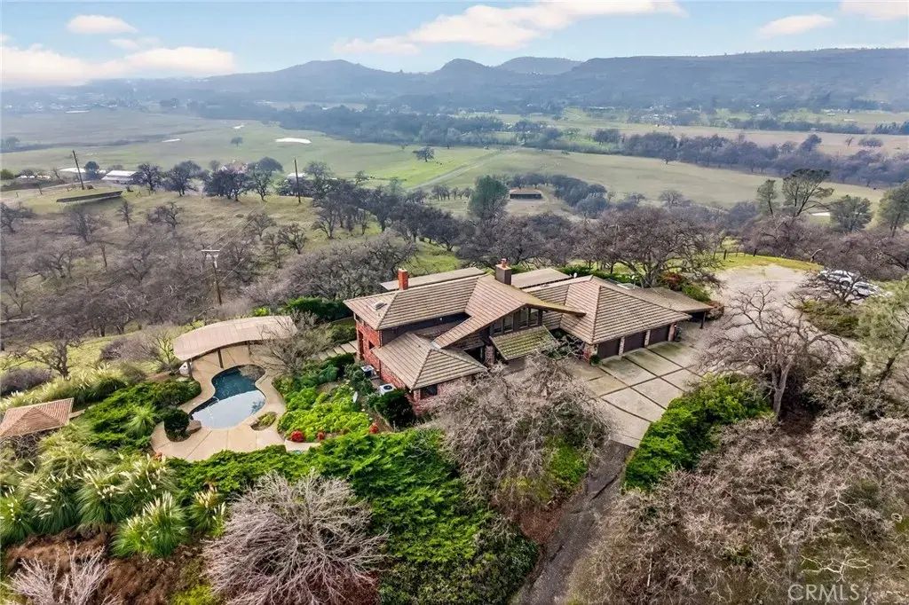 4139 Hidden Valley, Butte Valley
