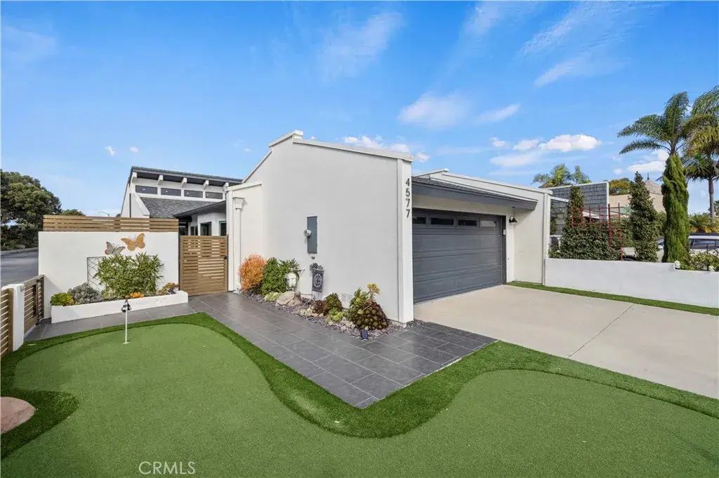 4577 Gateshead Bay, Oxnard