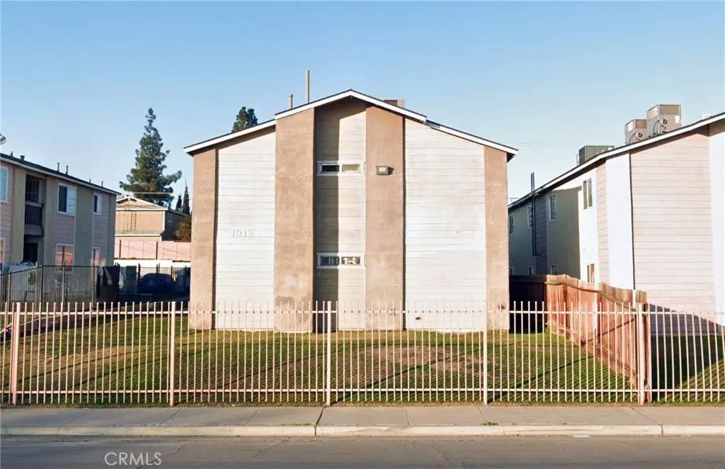 1312 Flower Street, Bakersfield