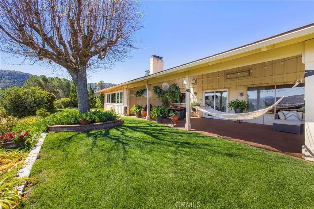 27312 Cool Water Ranch, Valley Center