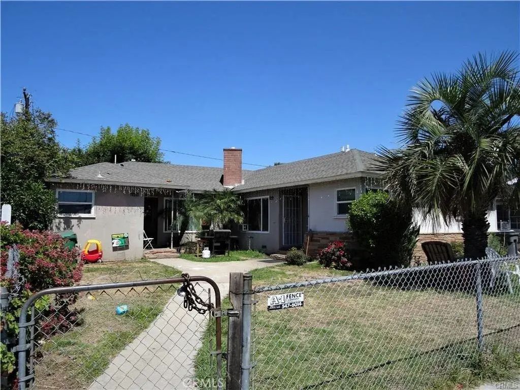 2202 N Bristol, Santa Ana