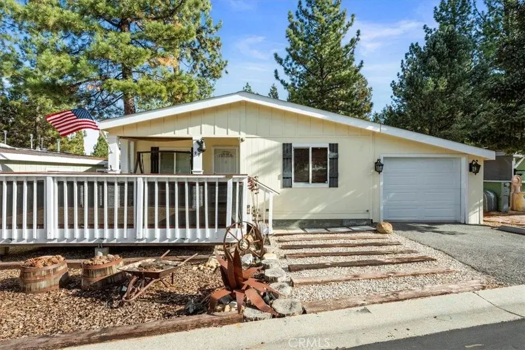 391 Montclair 99, Big Bear City