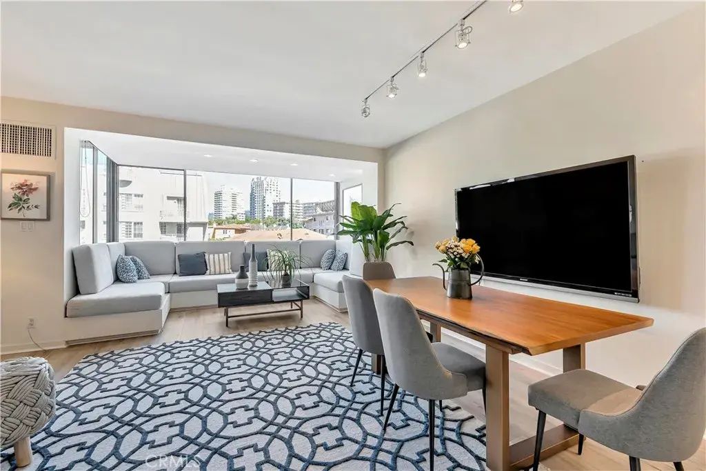 969 Hilgard Ave 405, Los Angeles