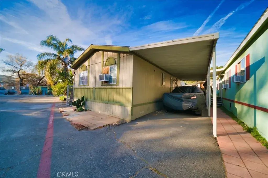 23450 Newhall Spc 34, Newhall