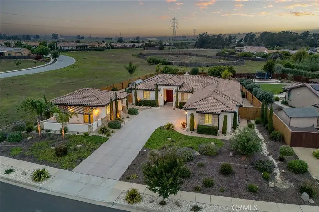 1950 Vista Del Sol, Nipomo
