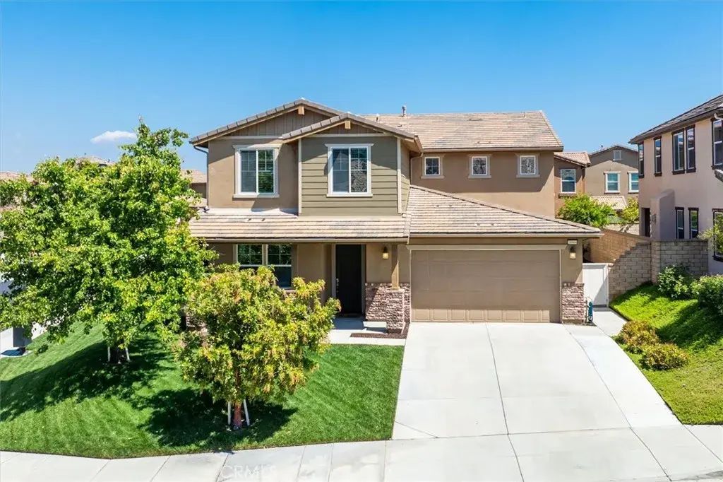 28904 Silversmith, Valencia