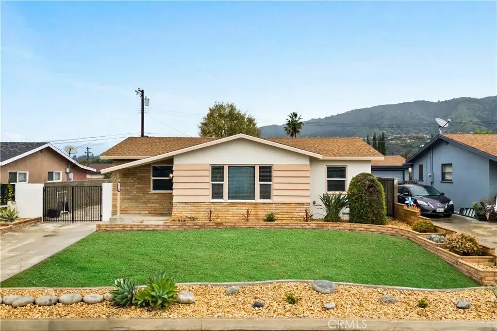1729 Gold Dust, Glendora
