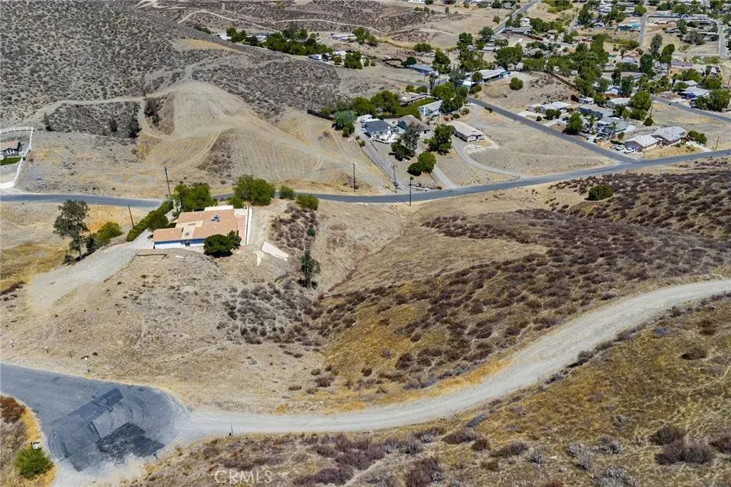 Montana, Menifee