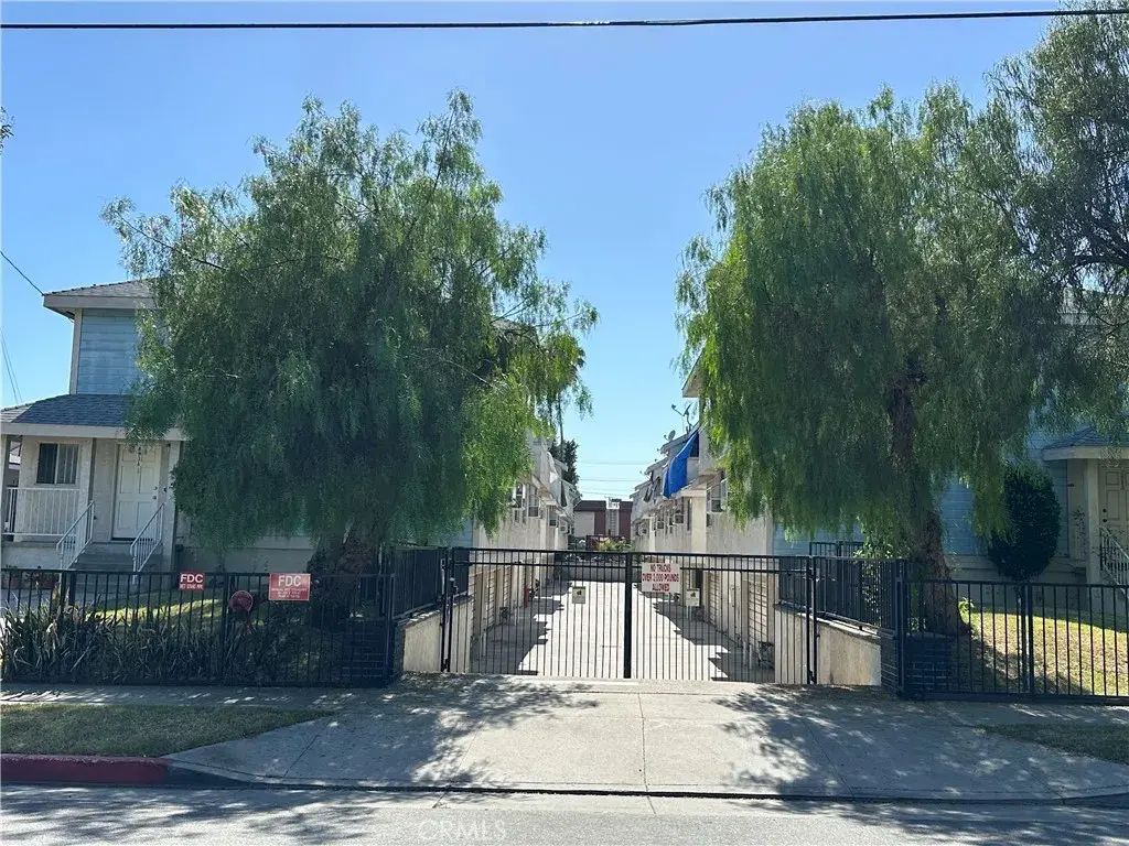 901 S 4th Street B, Alhambra