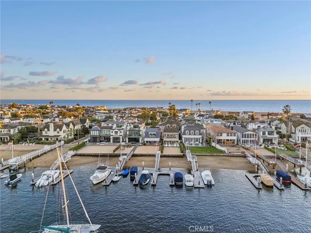 1411 E Bay, Newport Beach