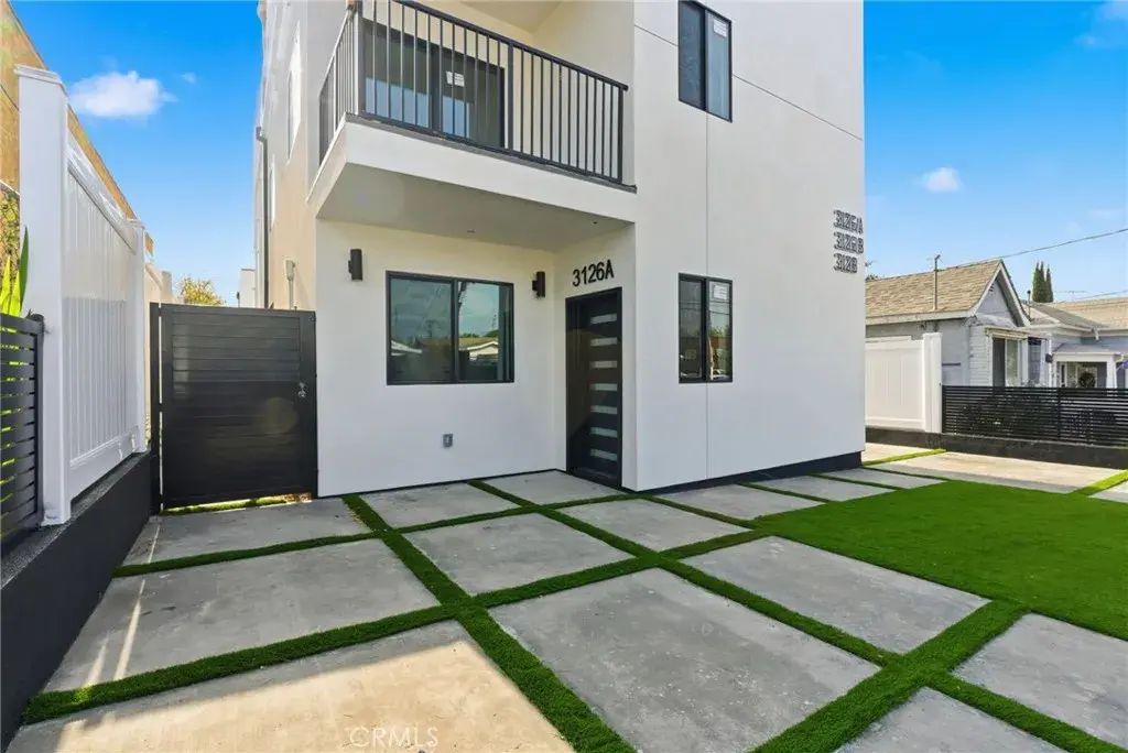 3126 Blanchard Street, Los Angeles