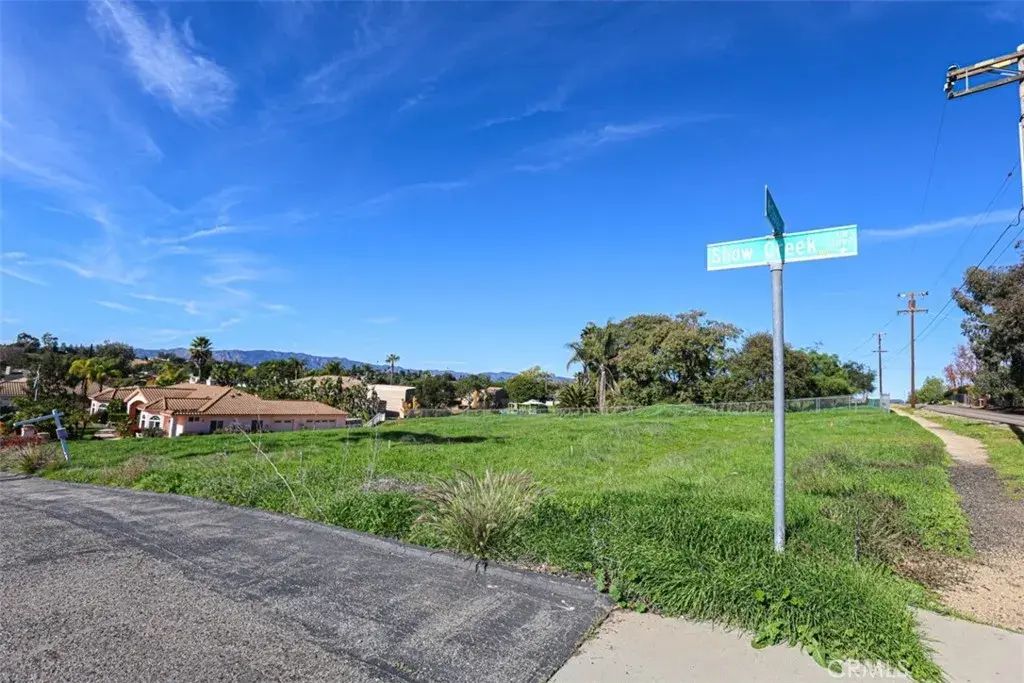 1086 Snow Creek, Fallbrook
