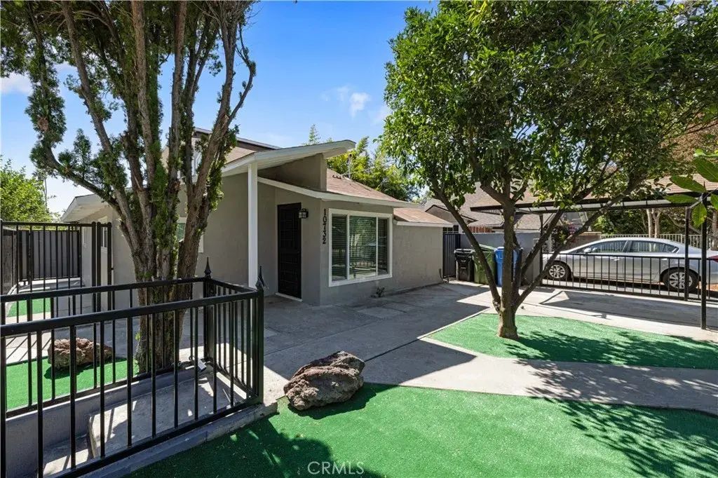 10732 Hatteras Street, North Hollywood