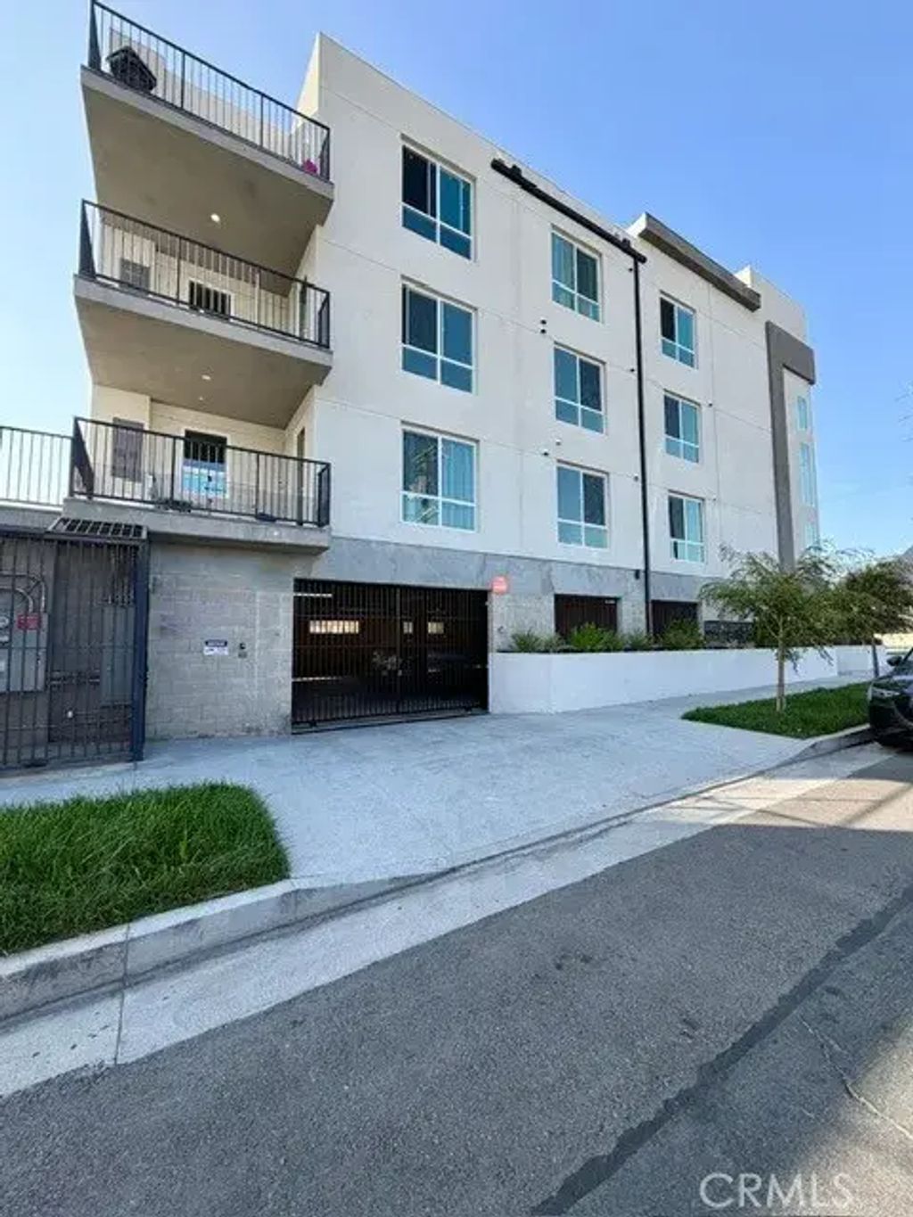 12136 Vanowen 402, North Hollywood