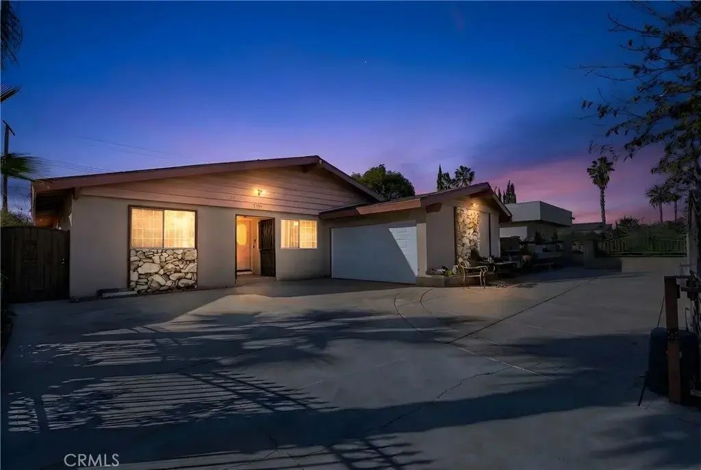 7777 Greenbush Avenue, Panorama City