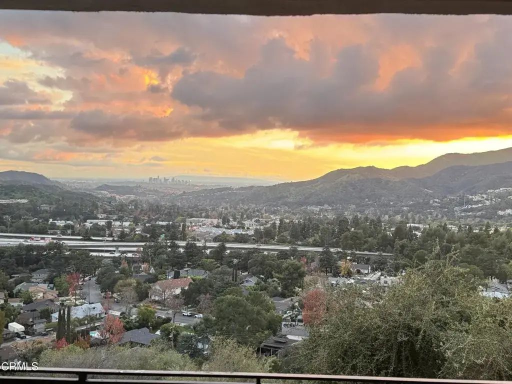 2108 La Canada Crest Drive A, La Canada Flintridge