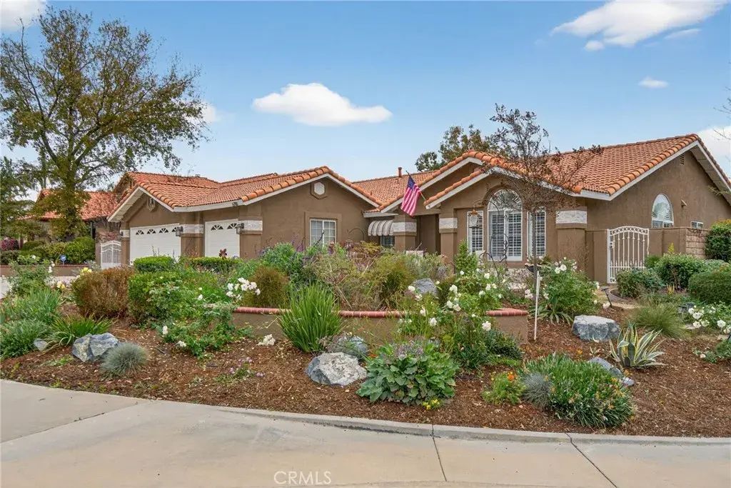 6790 Mission Grove North, Riverside