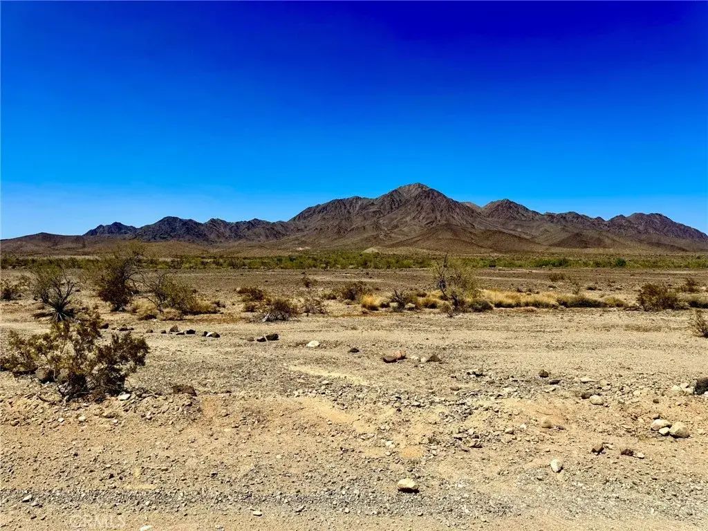 Bradshaw Trail At Niland Road, Unknown
