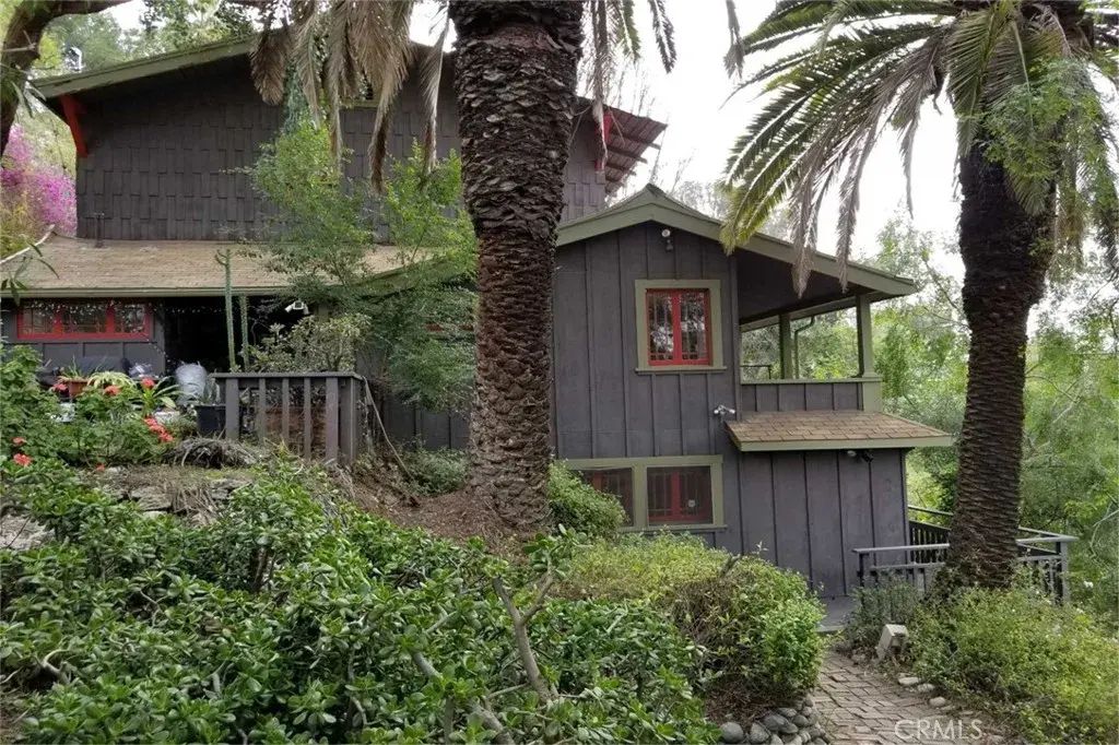 4739 Huntington Drive North, Los Angeles
