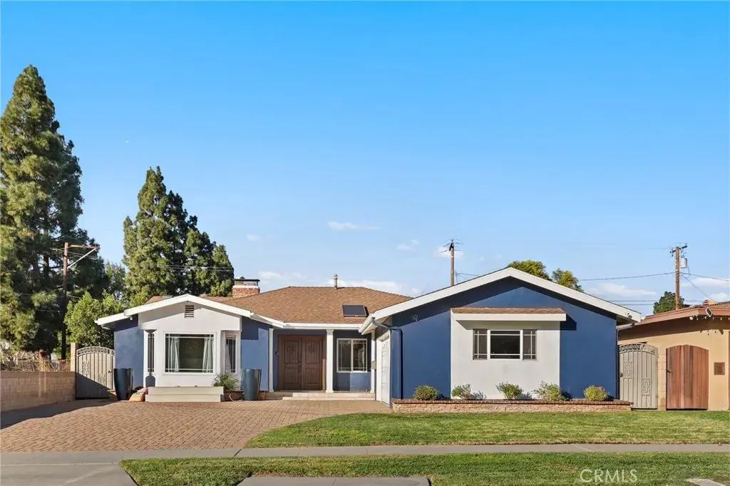 1107 E Sycamore, Orange