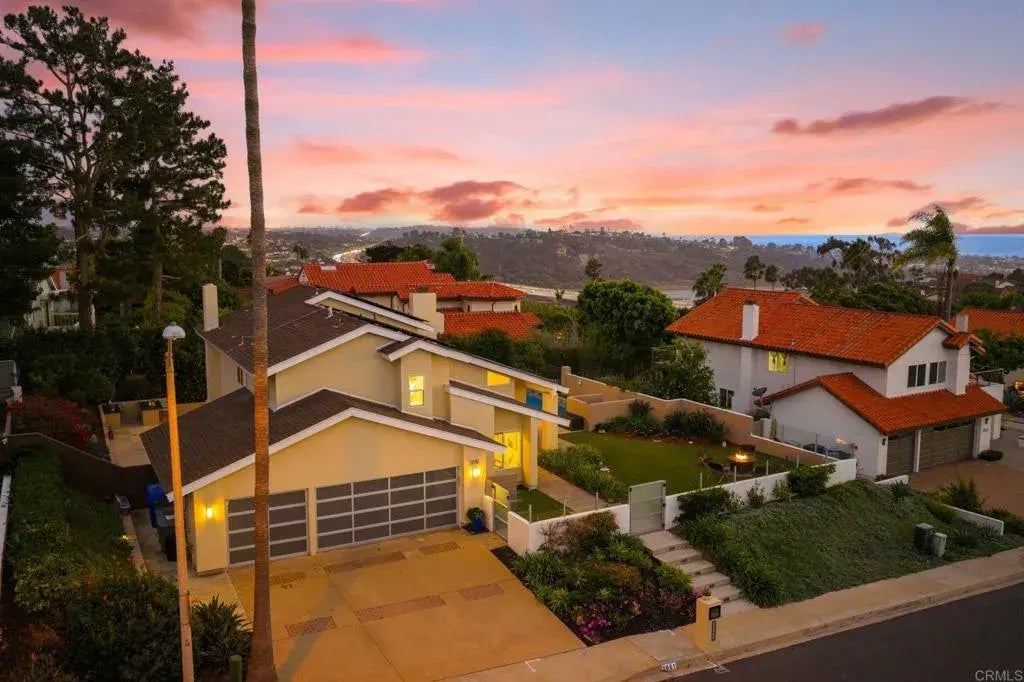 2051 Wales Drive, Cardiff By The Sea