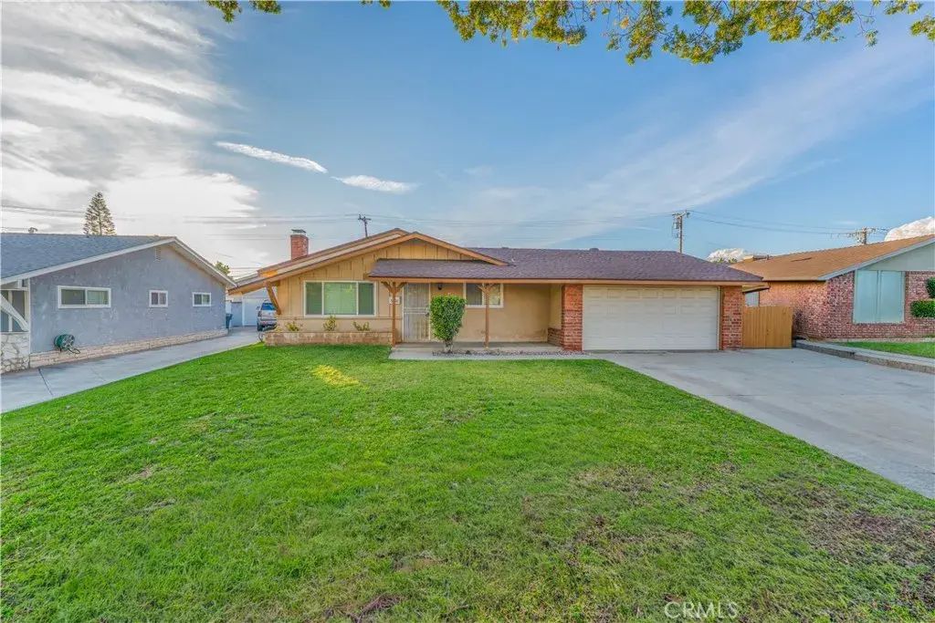 5041 Mccomber, Buena Park