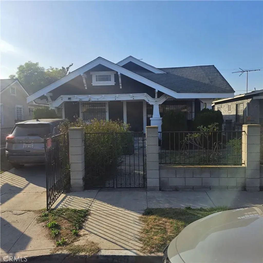 3705 4th Avenue, Los Angeles