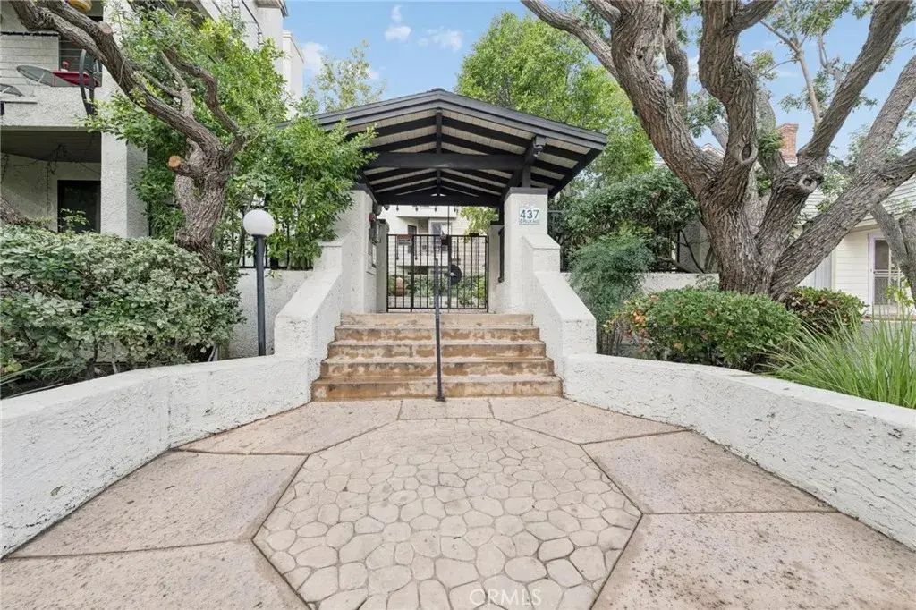 437 E Palm 308, Burbank
