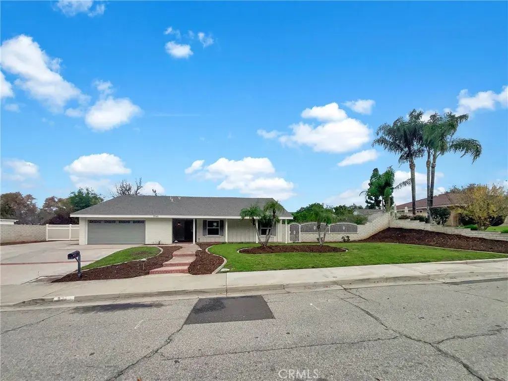 5540 Royal Hill, Riverside