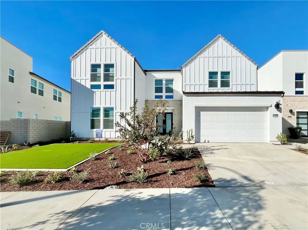 27557 Elderberry Drive, Valencia