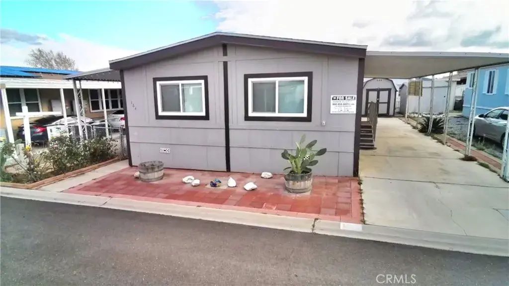 20843 Waalew C164, Apple Valley