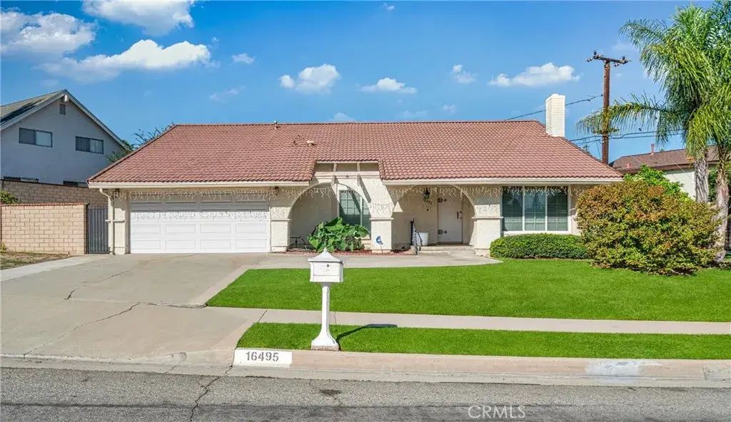 16495 Canelones, Hacienda Heights