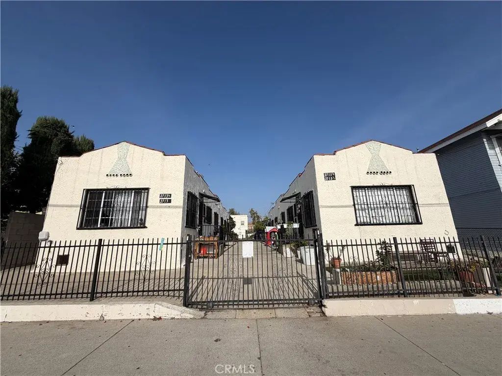 2713 Manitou Avenue, Los Angeles