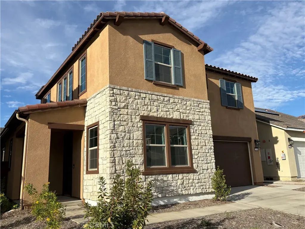 3718 Leafgreen Road, Corona