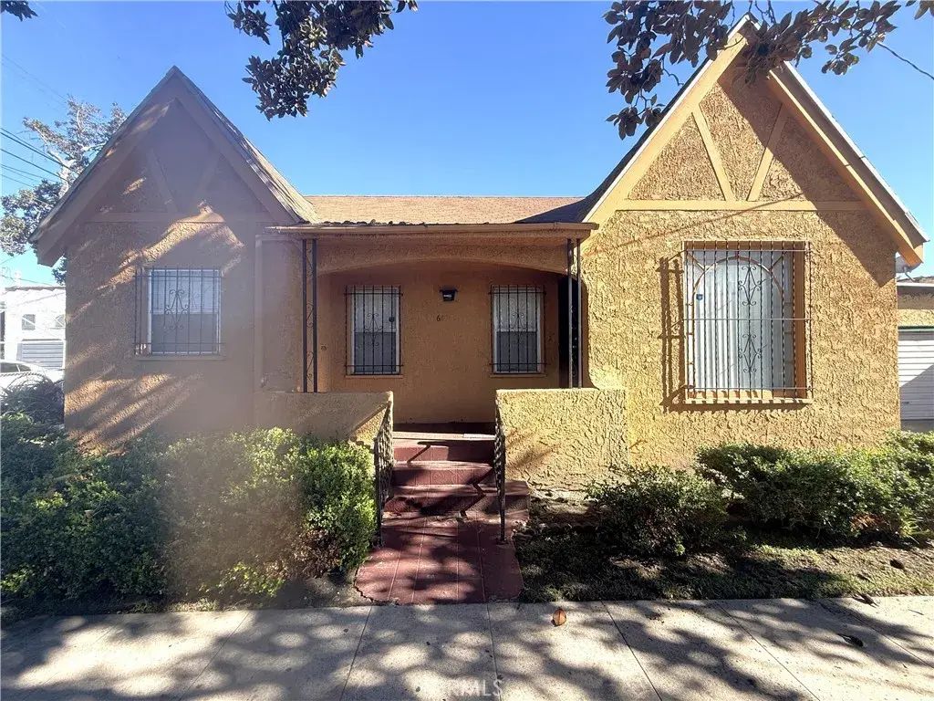 6414 Kansas Avenue, Los Angeles