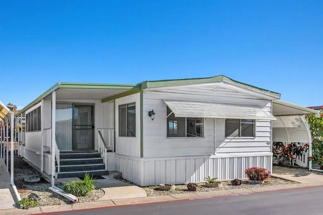 1506 Oak Drive 93, Vista