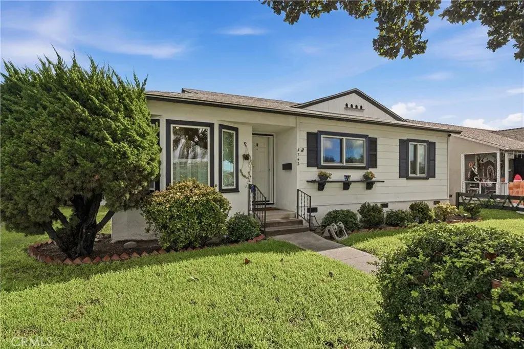 3742 Palo Verde Ave, Long Beach