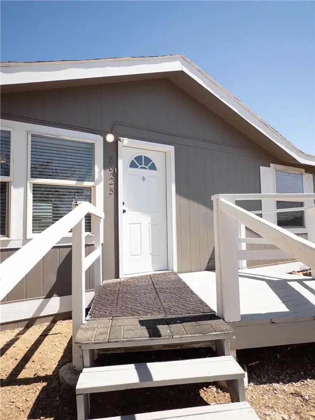 8925 Oleander, California City