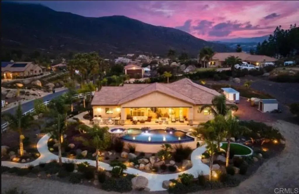 2893 Overland Passage, Alpine