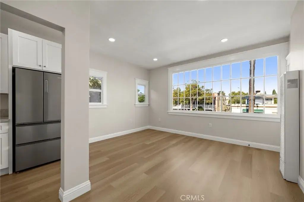 1822 E 2nd 3, Long Beach