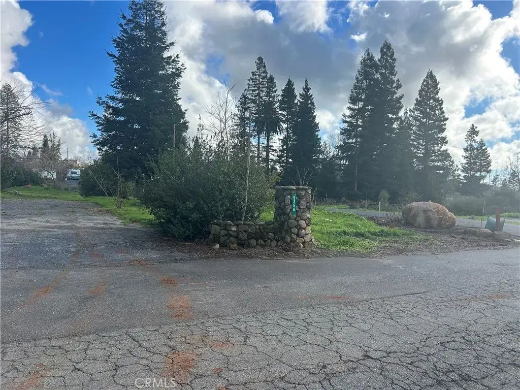 5356 Orchard, Paradise
