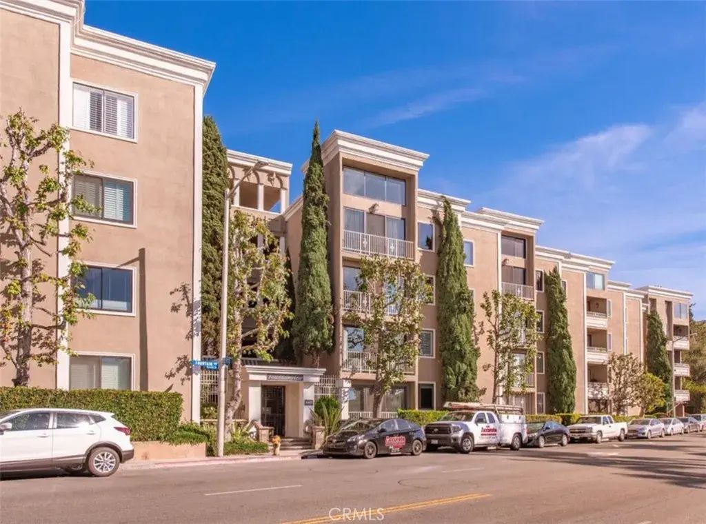8455 Fountain Avenue 315, West Hollywood