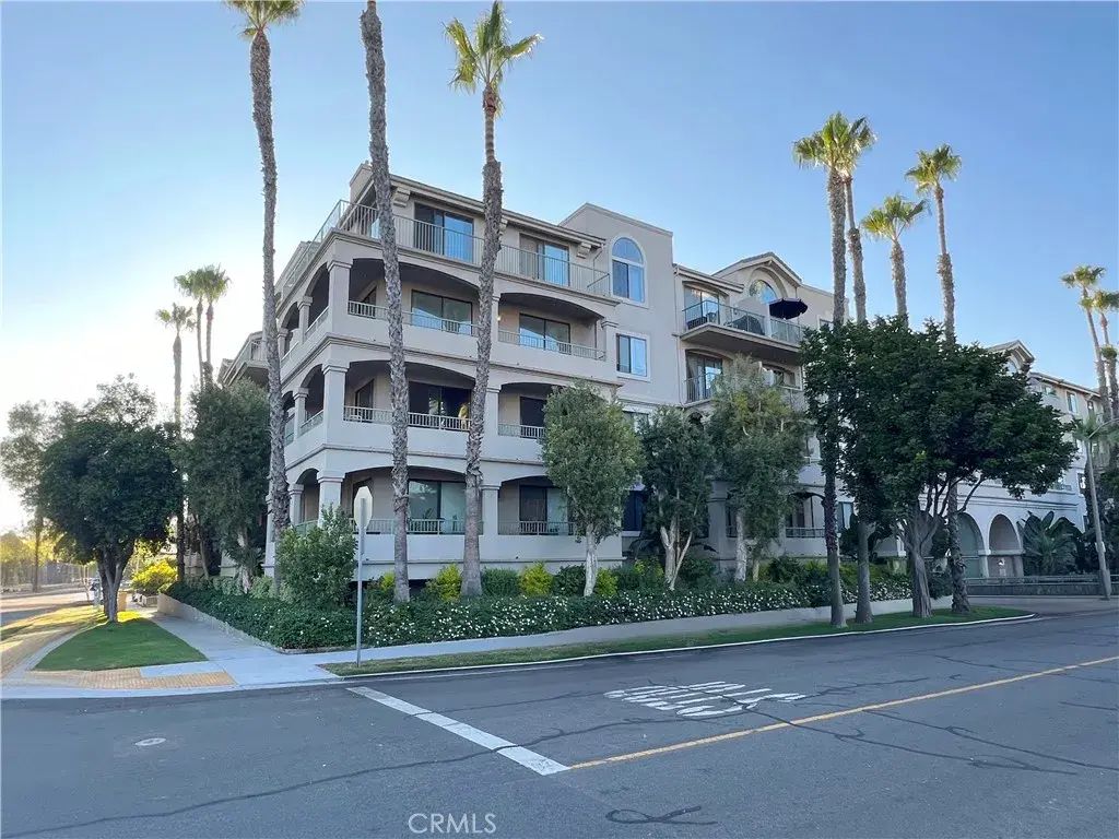 555 Maine Avenue 304, Long Beach