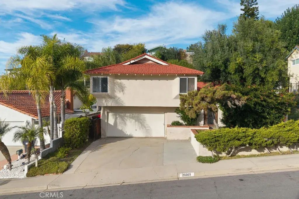 26661 Carretas, Mission Viejo