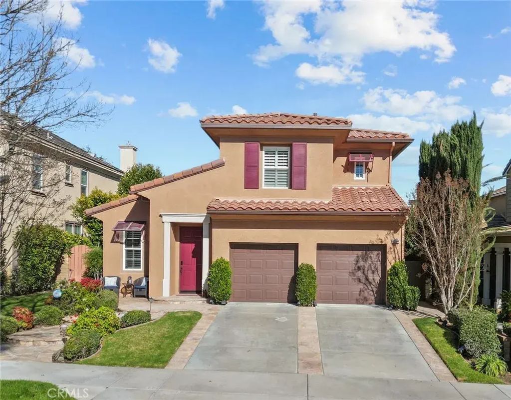 26874 Greenleaf Court, Valencia