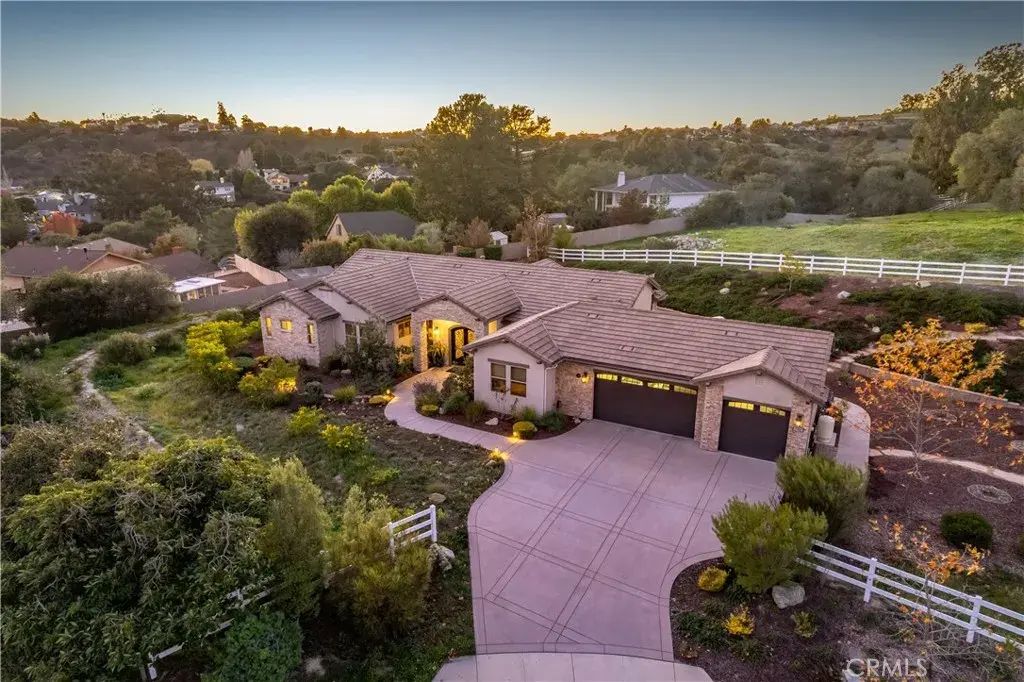 701 White Court, Arroyo Grande